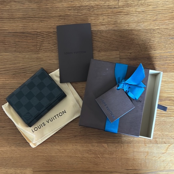 Louis Vuitton Damier Graphite Trifold Wallet - Picture 11 of 11